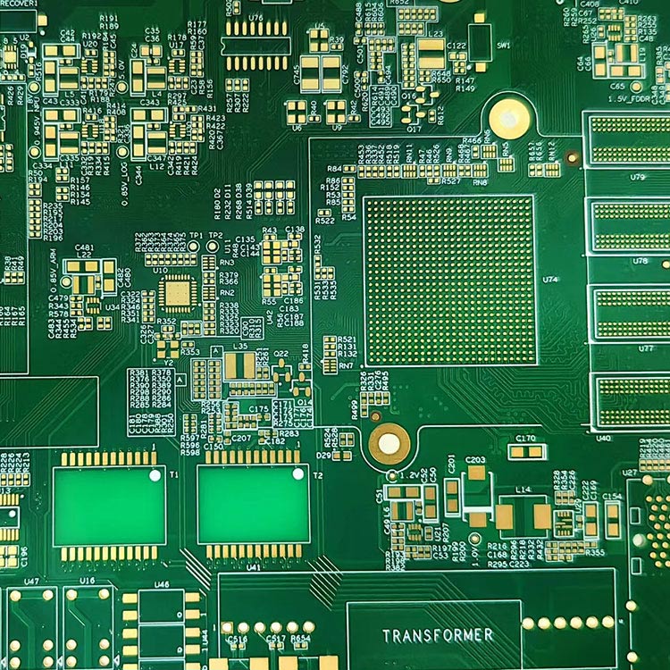 Chế tạo PCB hỗ trợ phát triển ngành công nghiệp điện tử với các đặc điểm cốt lõi của nó như thế nào?